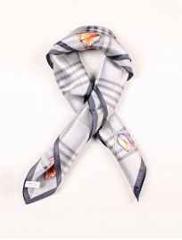 重庆真丝方巾定织厂家,品牌丝巾设计制作公司